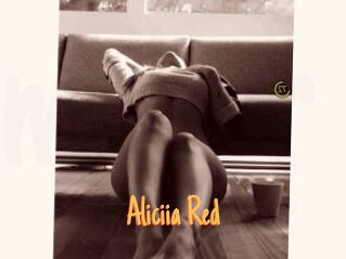 Aliciia_Red