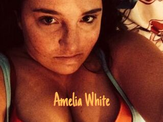 Amelia_White