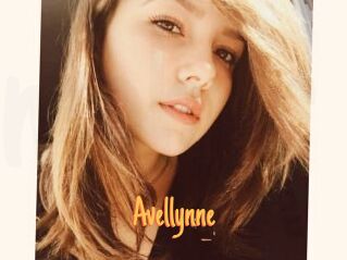 Avellynne Mobile Porno