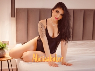 Aliciiaabaker