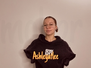 Ashleyatlee