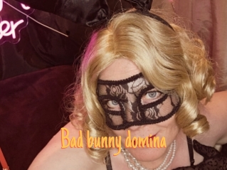 Bad_bunny_domina