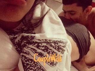 Couple_Wild