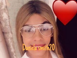 Daniela_smith20