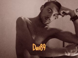 Dav89