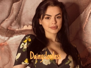 Dainyclowless