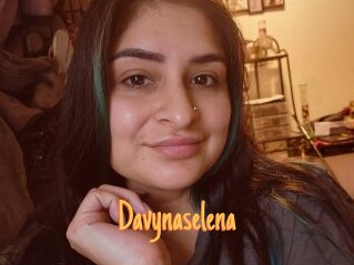 Davynaselena