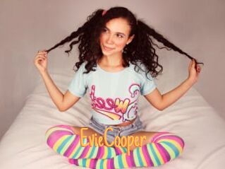 EvieCooper