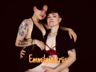 Emmilyandcriis