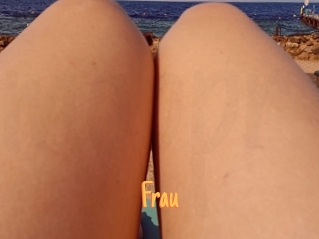 Frau