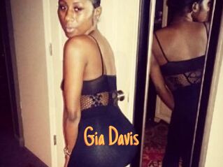 Gia_Davis