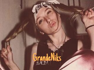 GrandeNiks