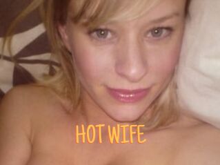 HOT_WIFE