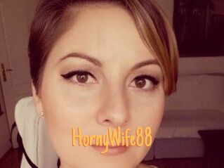 HornyWife88