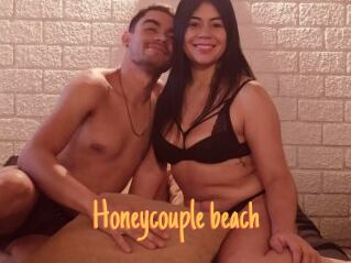 Honeycouple_beach