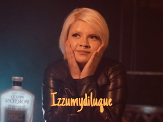 Izzumydiluque
