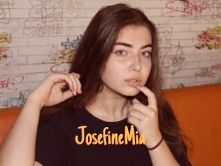 JosefineMia