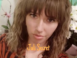 Juli_Secret