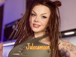 Juleeamoon