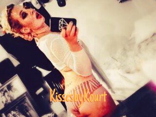 KissesbyKourt