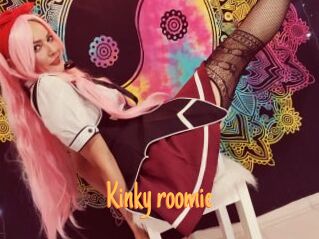 Kinky_roomie