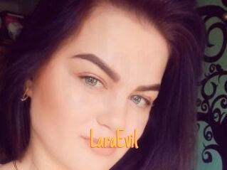 LaraEvil