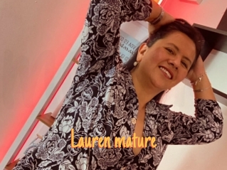 Lauren_mature
