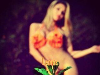 Leonie