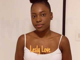 Lesly_Love
