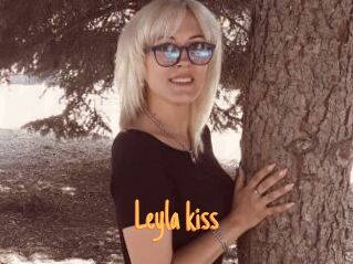 Leyla_kiss