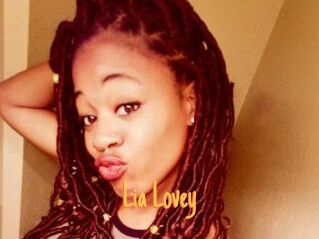 Lia_Lovey