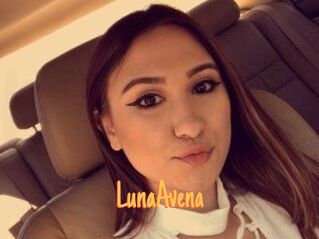 Luna_Avena