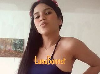 LunaBonnet