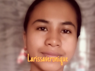 Larissaveronique