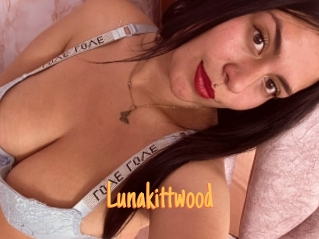 Lunakittwood