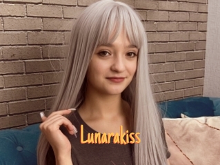 Lunarakiss