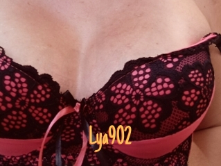 Lya902