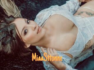 MiaaSttonne