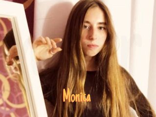 Monica_