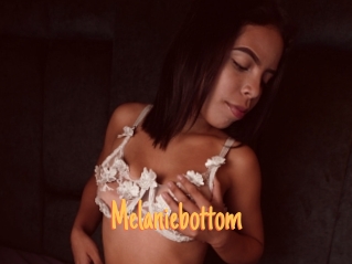 Melaniebottom
