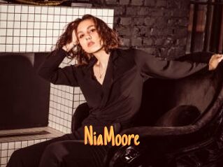 NiaMoore