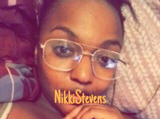 Nikki_Stevens