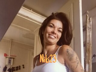 Niki23