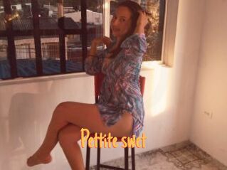 Pettite_swet