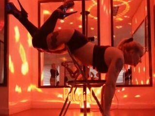Polegirl