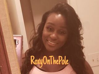 RoxyOnThePole