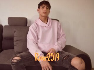 River2519