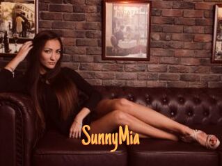 SunnyMia