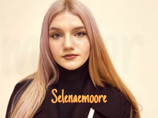 Selenaemoore
