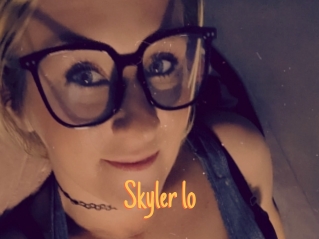 Skyler_lo